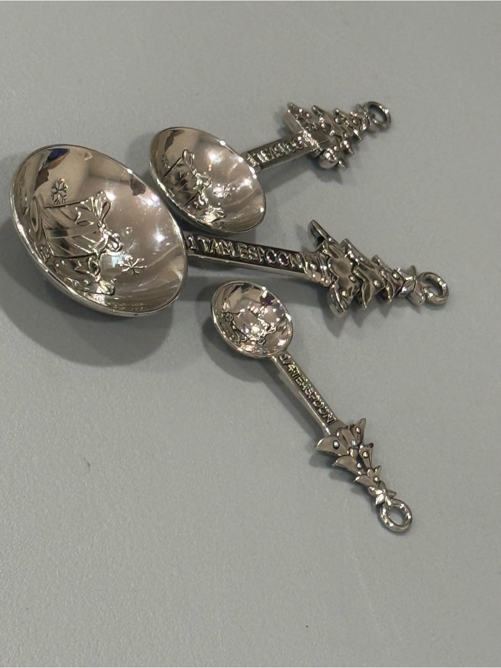Silver Holiday Tree Measuring Spoon Set - Decorative Stainless Finish